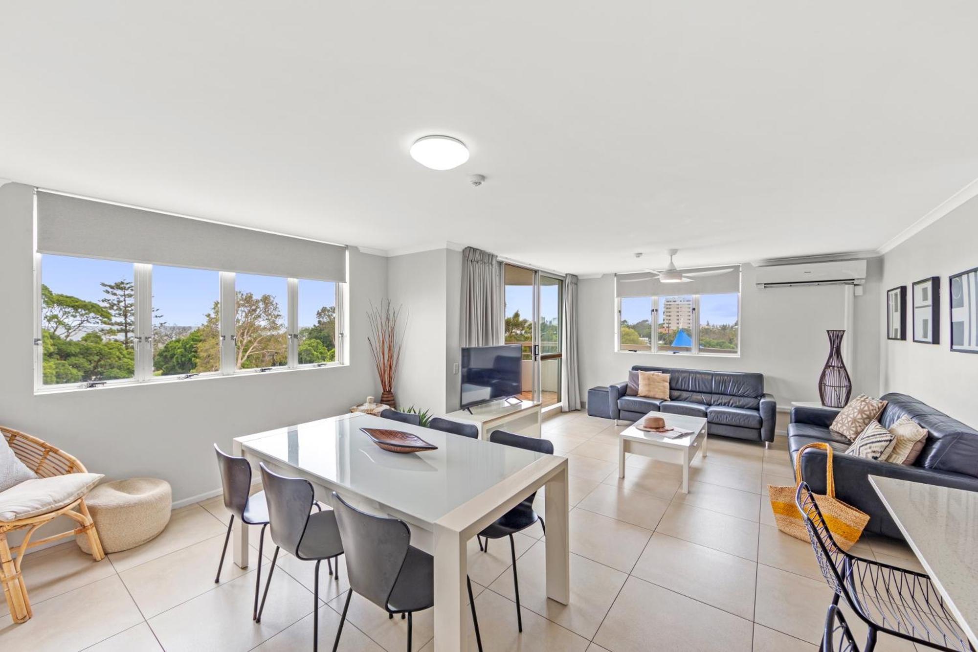 Newport Mooloolaba Apartments Exterior photo